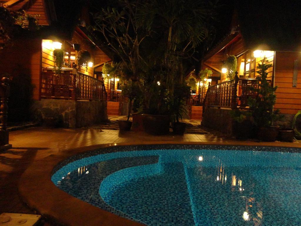 Bungalow Phuket Vila Kamala Beach Exterior foto